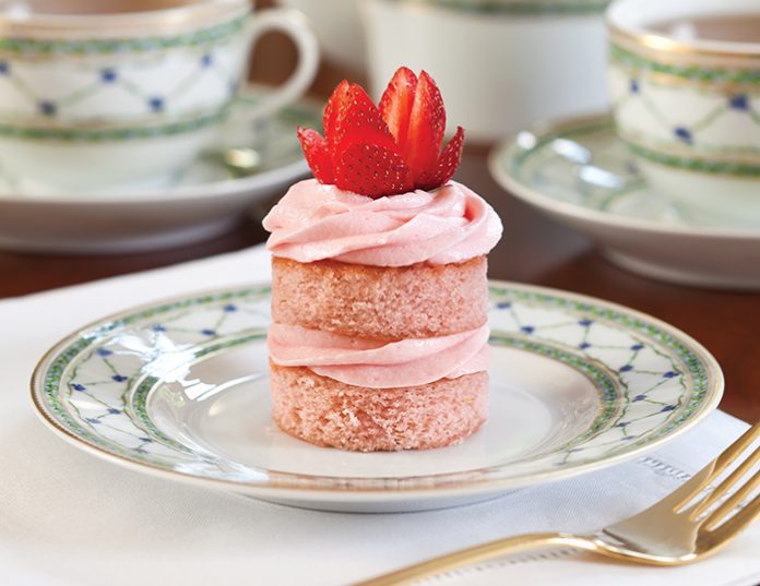 strawberry-jam-cake