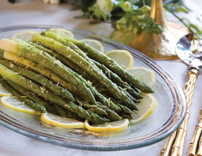 Lemon-Scented Steamed Asparagus