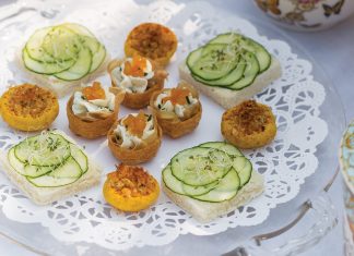 Cucumber-Sprouts Canapés