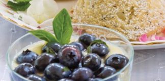 Blueberry-Basil Creamy Parfaits