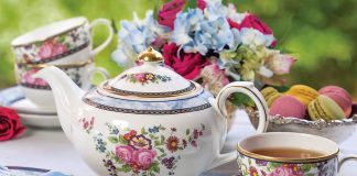 Treasured Teapot: Perennial Rose