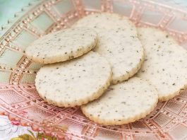 Jasmine Green Tea Shortbread Cookies